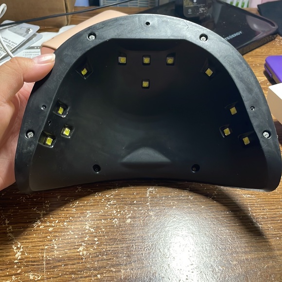 Led / UV Lamp (Gel Nails) - Picture 5 of 6